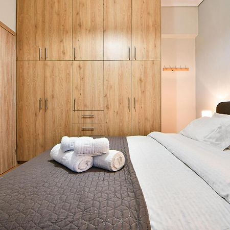 Serene N Modern Renovated Flat أثينا المظهر الخارجي الصورة