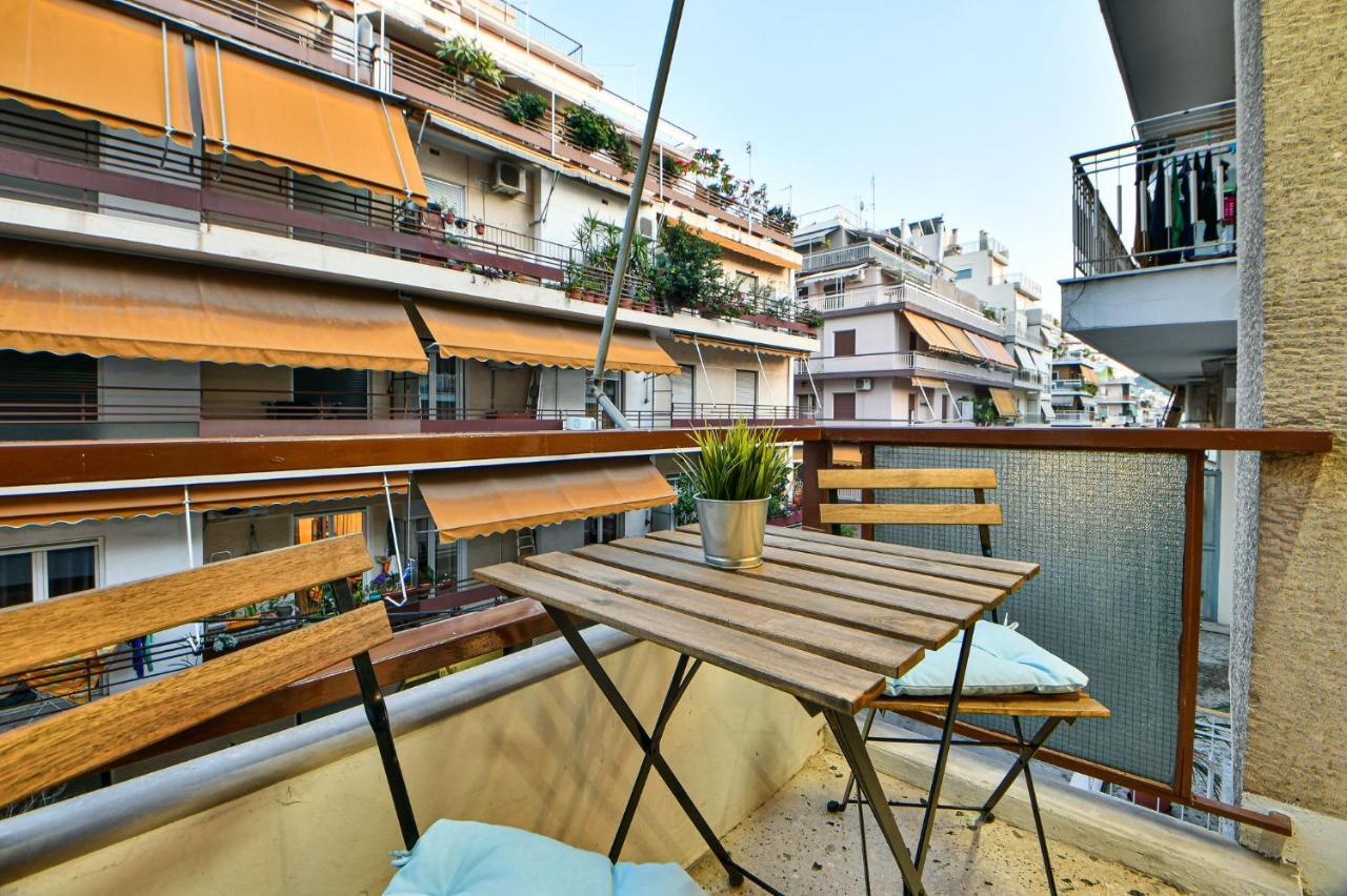 Serene N Modern Renovated Flat أثينا المظهر الخارجي الصورة