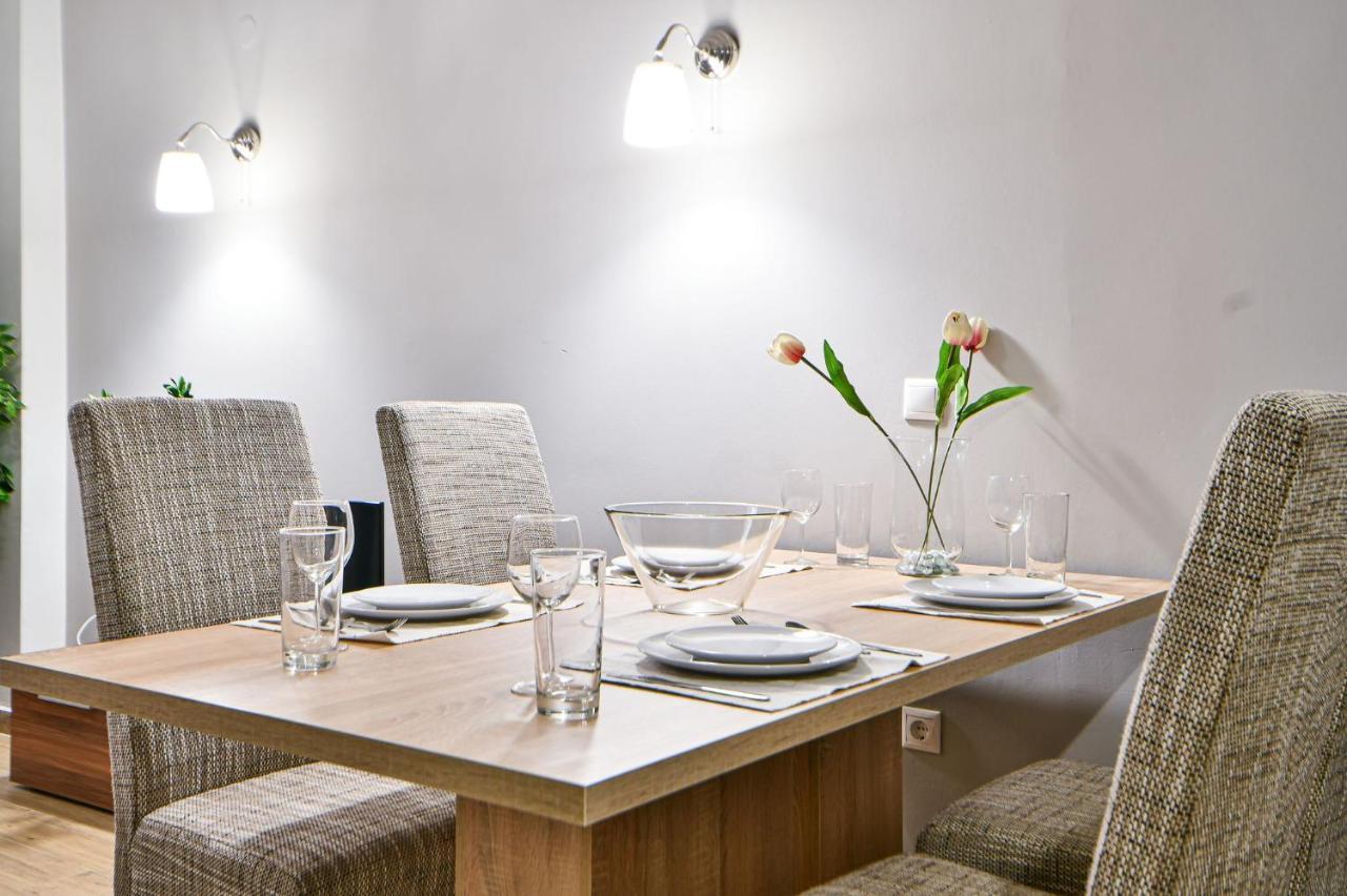 Serene N Modern Renovated Flat أثينا المظهر الخارجي الصورة